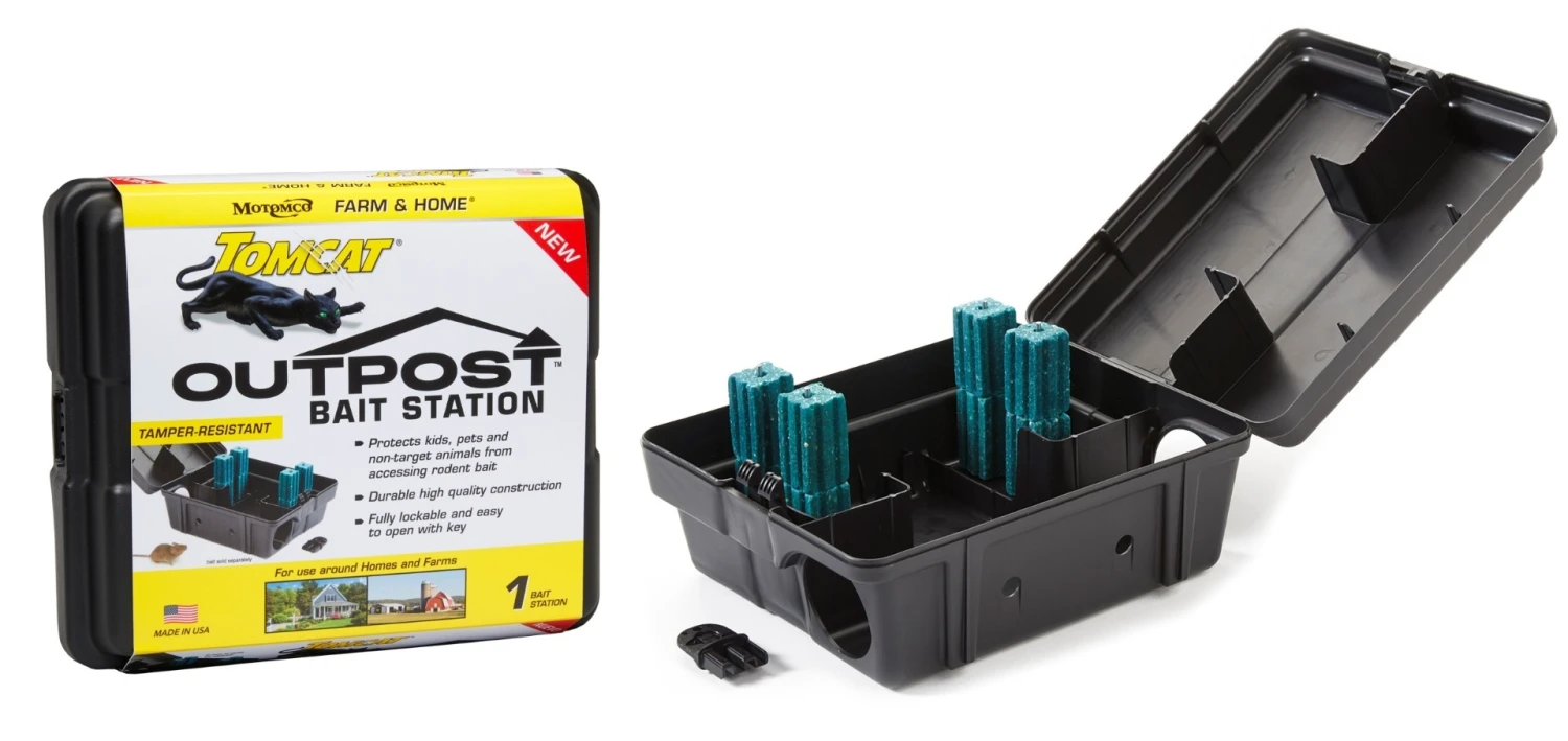 Tomcat Outpost Bait Station 3 Tomcat Outpost Bait Station